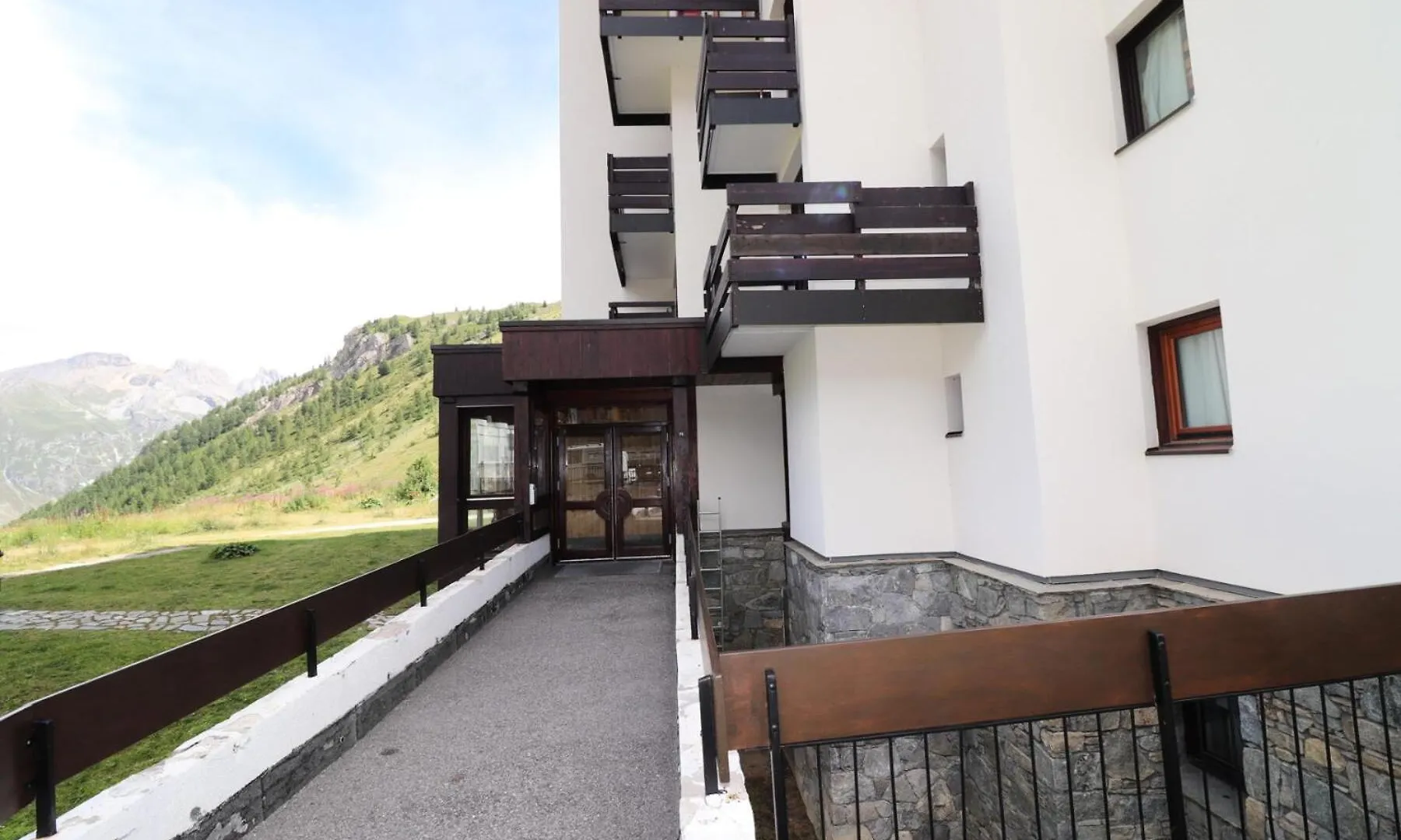 Residence Tour Du Lac - Studio Renove-Proche Des Pistes -Balcon Mae-7454 Tignes 0*,  France
